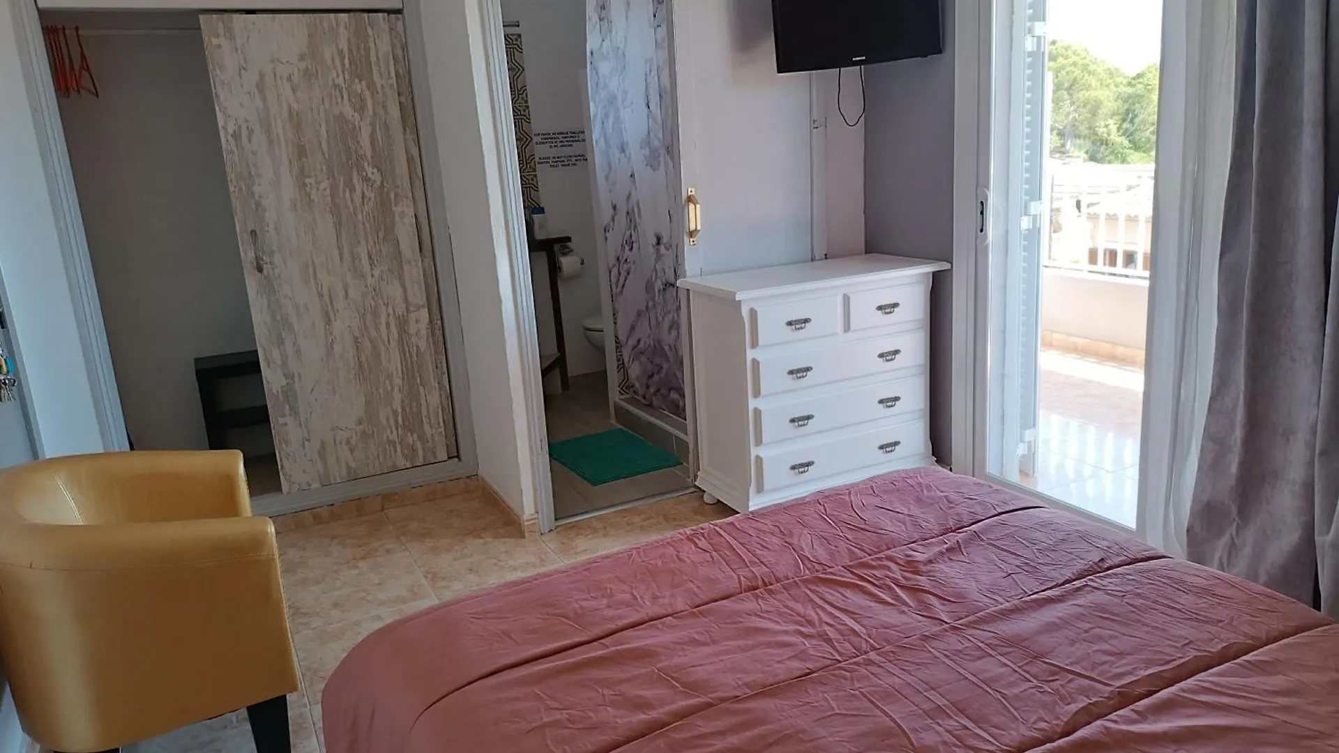Pensjonat Hostal Belgica Palma Nova
