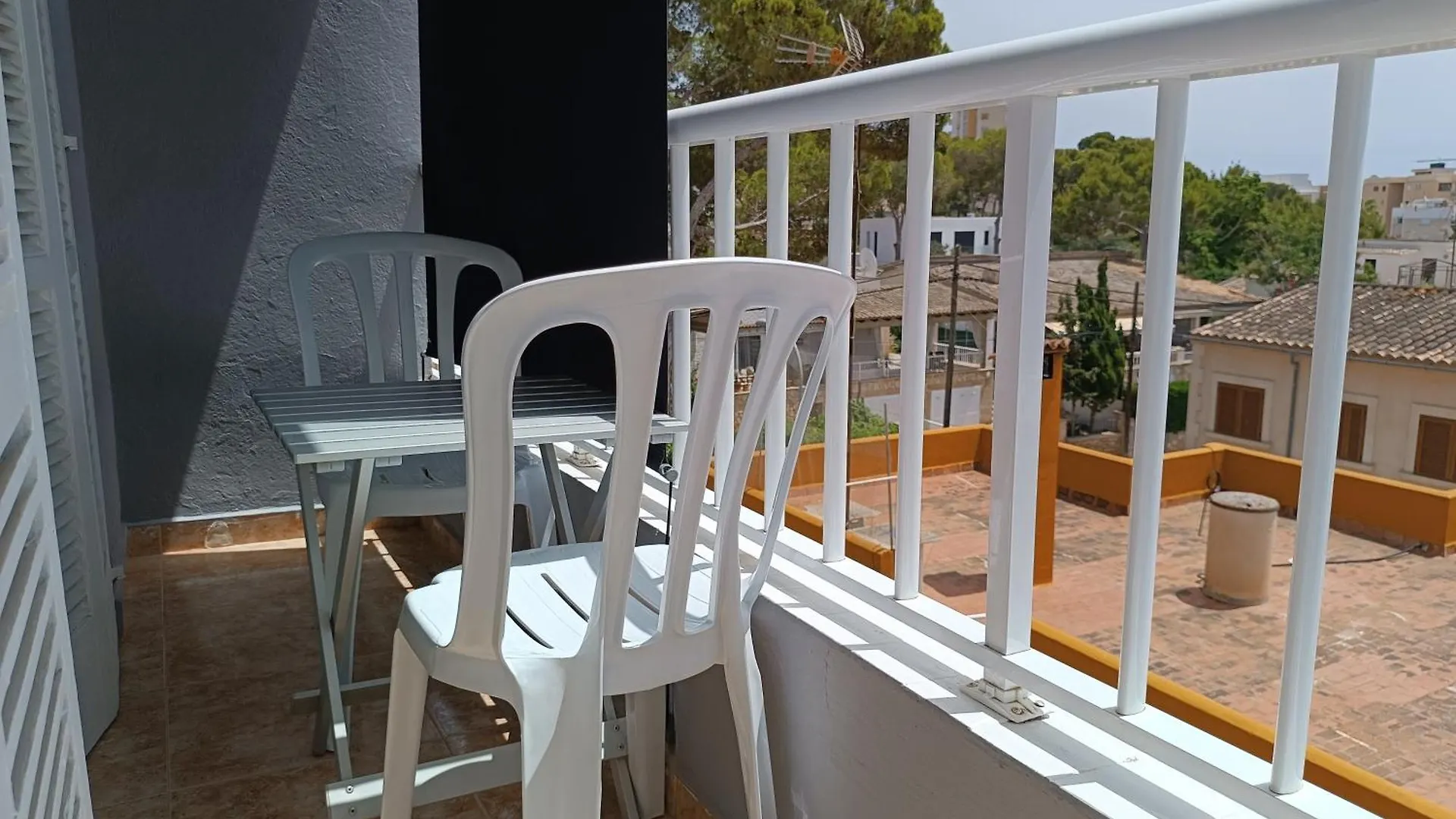 Hostal Belgica Palma Nova  0*, Palma Nova (Mallorca) Hiszpania