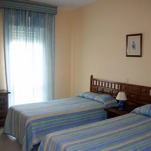https://apartamentos-benal-beach-geinsa.es-andalucia.com