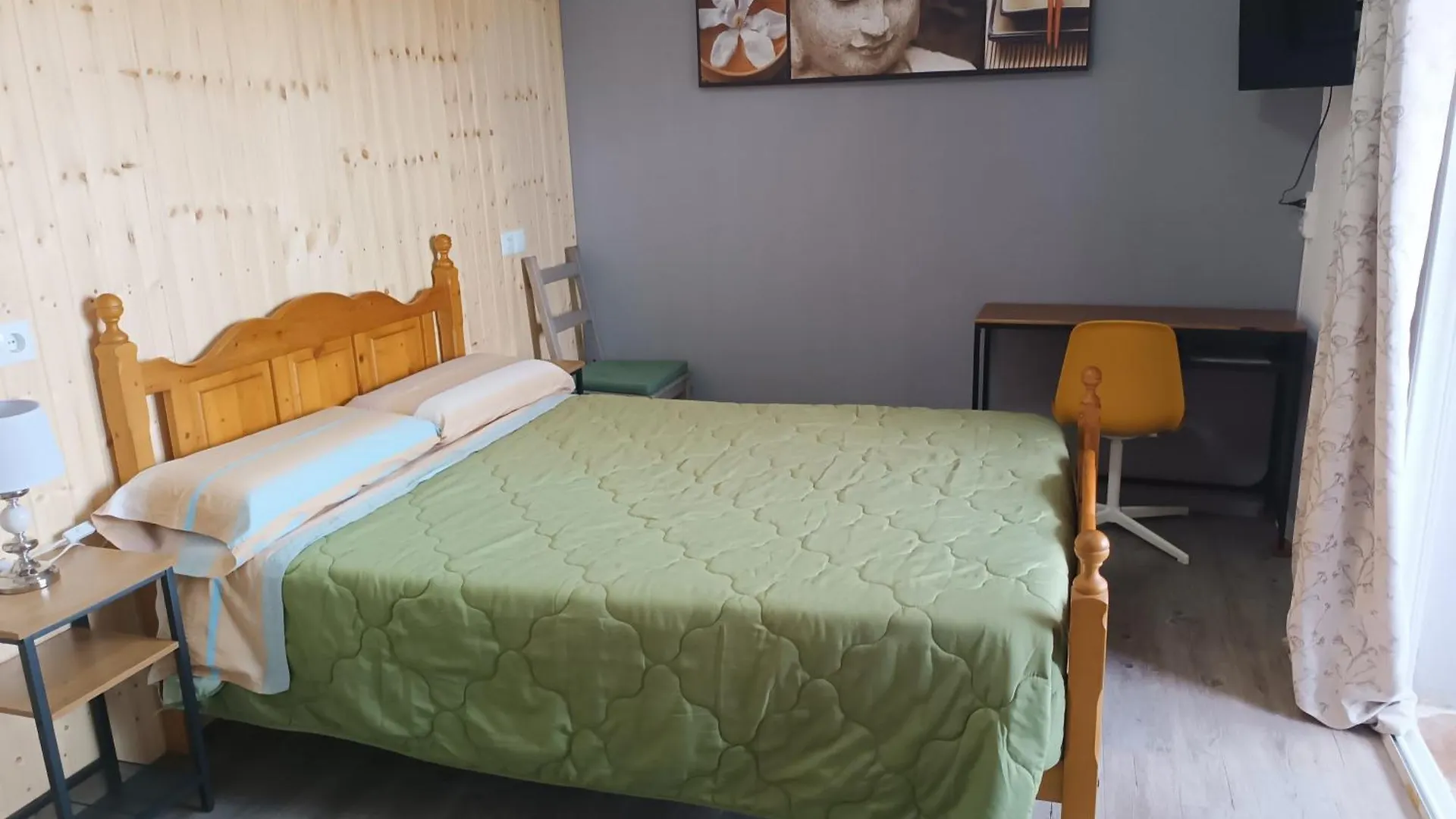Hostal Belgica Пальма Нова 0*,